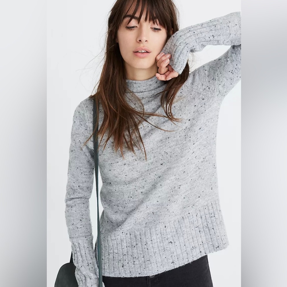 Beautiful and soft! Madewell Donegal Wool Roll Neck Sweater, Size XS.  Soft Gray